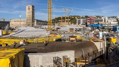 Zehn Jahre nach der Volksabstimmung über Stuttgart 21 - Zwischen Protest  und Partizipation | deutschlandfunk.de