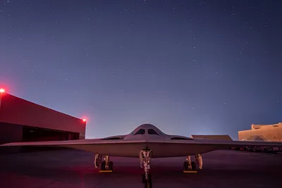 Northrop Grumman B-21 Raider — Википедия