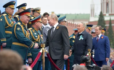 Путин в поздравлении на 9 Мая назвал СССР «главным освободителем Европы» —  РБК