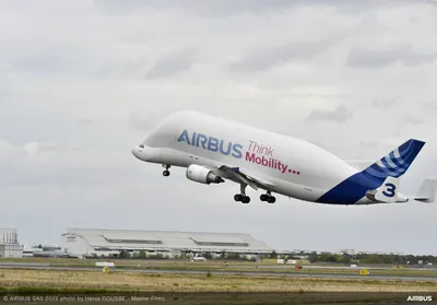 New but familiar: Airbus' Beluga XL transporter continues to take shape |  Airbus