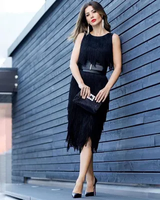 Нашла интересного модельера, которая создает, по её словам, «идеальные  черные платья»: рассмотрим её творения | Блог стилистки | Дзен