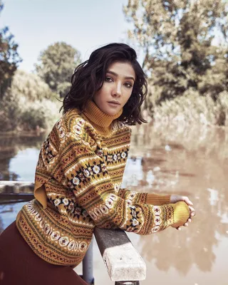 Айбуке Пусат для выпуска InStyle #AybükePusat #AybükePusat | Кадын оюнкуляр, Юнлюлер, Кадын олмак