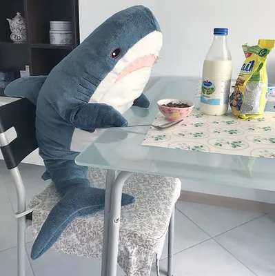 Акула из Икеи shark IKEA | Синяя акула, Смешные диснеевские картинки, Мем  акула