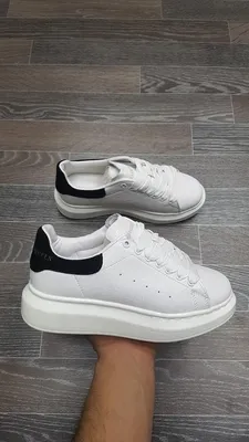 Кроссовки Alexander McQueen Lace-Up Sneaker цвет Черный цвет Черный