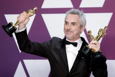 Альфонсо Куарон продолжает победную серию мексиканских режиссеров - The New York Times
