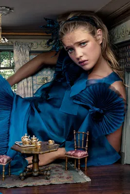 Как и почему «Алиса в Стране чудес» стала одной из главных муз мира моды |  Vogue Russia