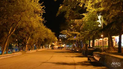 Фотогалерея Вечерняя и ночная Алушта в Алушта | Фото на сайте Azur.ru