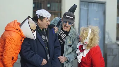 Ахеджакова, Немоляева и Боярский снова вместе: «Золотые соседи» выходят в  прокат