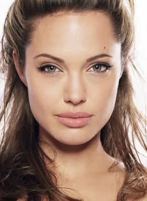 Анджелина Джоли биография и личная жизнь