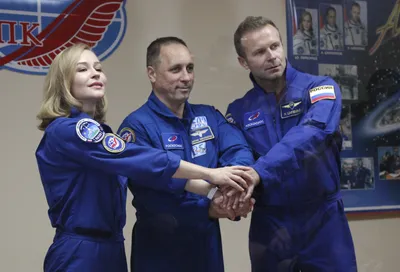 Российская съемочная группа готовится к съемкам первого фильма в космосе | FOX8 РГП