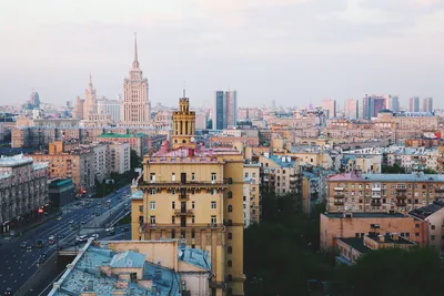 Москва: вид с крыши – самые красивые и интересные здания Москвы на фото с  крыш многоэтажек | Houzz Россия