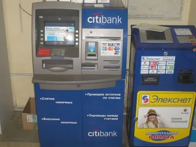 Оформление банкоматов, наклейки на банкомат, пленка для уличных автоматов
