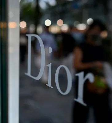 На Dior обрушились с критикой за \
