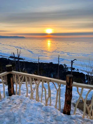 В Бурятии на берегу Байкала открылась смотровая площадка с завораживающим  видом - Туризм - Новая Бурятия