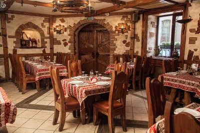 Ресторан Старый Баку на Гатчинской
