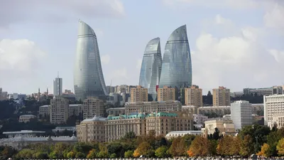 Увидеть Баку и влюбиться: в чем секрет популярности \