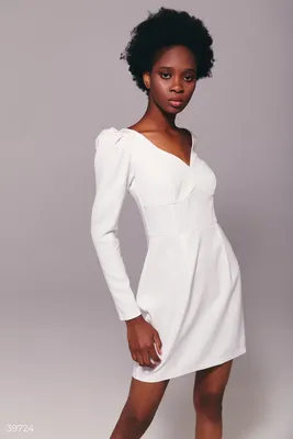 Белое платье с квадратным вырезом - 59 photo