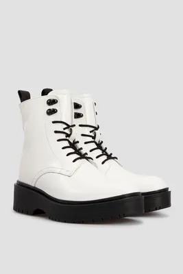 Женские белые кожаные ботинки Levi's® 233648;662.51 — Ultrashop