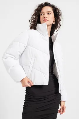 Куртка женская Zolla 022335102134 белая M - купить в Москве, цены на  Мегамаркет