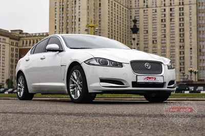 Аренда Jaguar XJ long white с водителем в Санкт-Петербурге