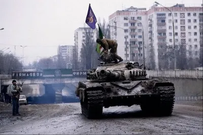 Ичкерийский Т-72А. Грозный, ноябрь 1994 | Танк, Военное искусство,  Фотографии