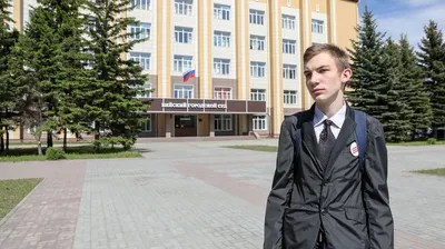 Геи или Путин»: как подросток из Бийска борется за право на протест | Daily  Storm | Дзен