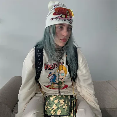 Billie Eilish Beanies | Chapéus da moda, Chapéus e bonés, Acessórios de  roupas