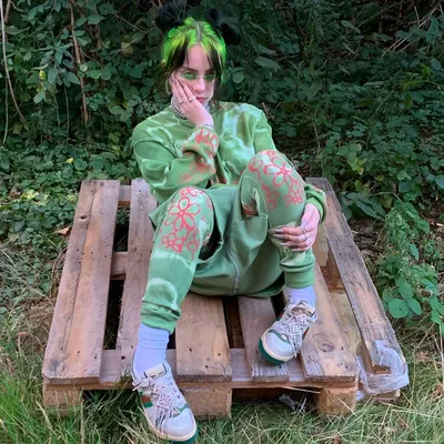 Billie Eilish: Я никого физически не привлекаю, и ни с кем не встречаюсь!