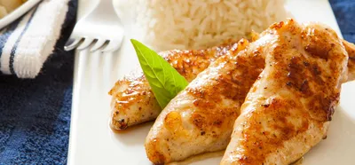 Готовим сами: соте из куриного филе с болгарским перцем, чесноком и зеленью  | magilev.by