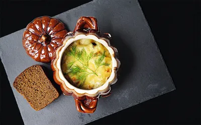 Жаркое в горшочках со сметаной — пошаговый классический рецепт с фото от  Простоквашино