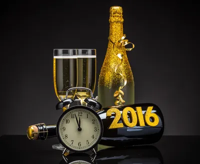 Фотография 2016 Новый год Часы Игристое вино Еда бокал 3712x3044