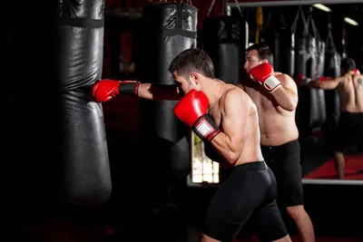 Индивидуальные тренировки по тайскому боксу.