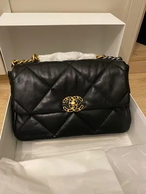Кожаная сумка Chanel 19 белая 26 cm (арт. VM-6506) | Интернет-магазин  Vanity Mall