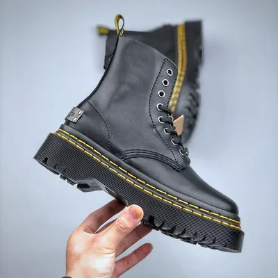 Ботинки Dr. Martens - купить с доставкой по выгодным ценам в  интернет-магазине OZON (1337582622)