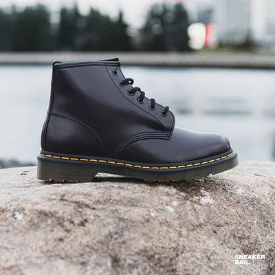 Из какой кожи делают ботинки Dr. Martens 1460