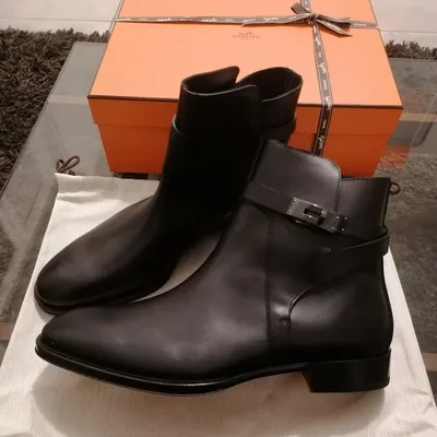 Shop HERMES Fortune Plain Leather Logo Boots (H222979ZH01) by 碧aoi | BUYMA