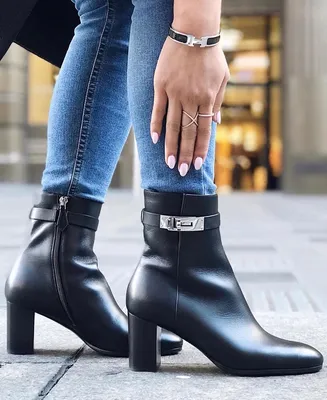 Hermes No.1 Fan Page on Instagram: “😍 in love with those boots  @isabelles.style #hermesboots #hermes”