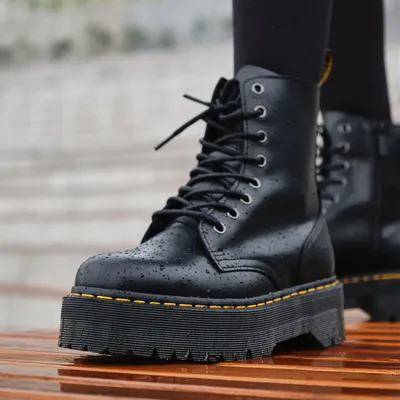 Ботинки DR. MARTENS 1460 SMOOTH 11822006 ЧЕРНЫЙ - купить в Москве | 2413737