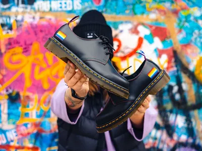 Из какой кожи делают ботинки Dr. Martens 1460