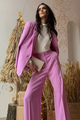 Женский брючный костюм розового цвета HUGO BOSS купить в Украине цена 10604  грн ① Оригинал ② Выгодная цена ③ Отзывы покупателей