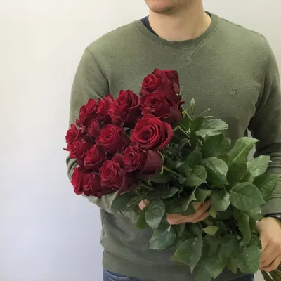Букет из 15 роз эксплорер - купить в интернет-магазине с доставкой по СПб
