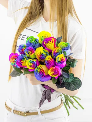 Букет из разноцветных роз 15 шт. купить от 3150 рублей в интернет-магазине