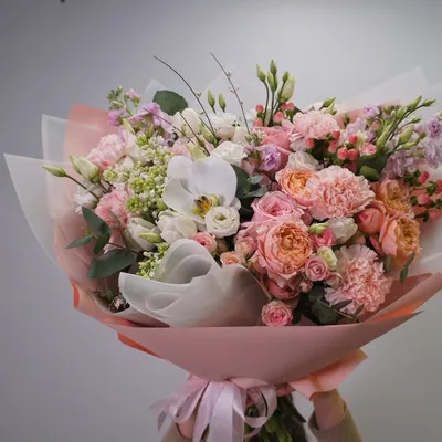 Пион-букет: нежный букет цветов за 12590 по цене 10984 ₽ - купить в  RoseMarkt с доставкой по Санкт-Петербургу