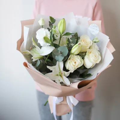Букет с лилией | Доставка цветов Саранск | Цветы FlowerBox
