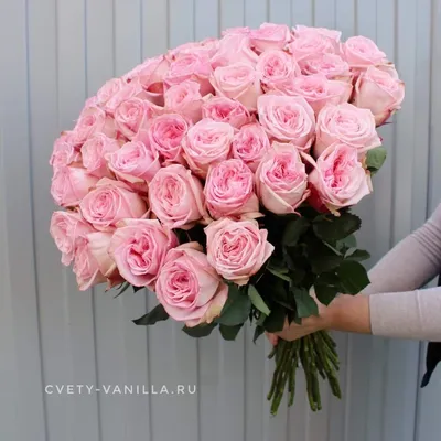 Купить Большой букет парфюмированных роз в Краснодаре