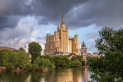 Экскурсии по сталинским высоткам в Москве – отзывы, цены и расписание на  2023 год
