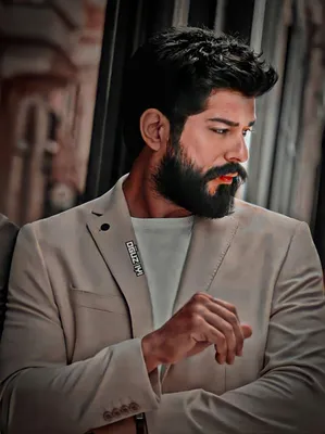 𝖬𝗅𝗸. sa X: \"⠀ ⠀⠀⠀⠀⠀⠀⠀⠀⠀⠀⠀⠀ его глаза такие красивые. 💛🌿 - #KaraSevda #BurakOzcivit #Wallpapers https://t.co/tJB5mJzWXk » / X