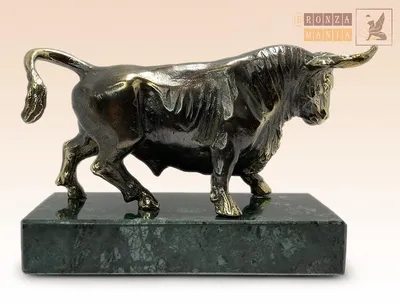 Фарфоровая скульптура бык коррида большой - купить в СПб от производителя