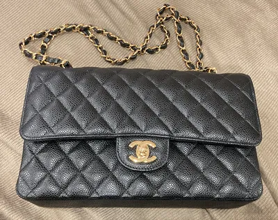 Chanel Flap Bag Mini Black in Lambskin Leather with Gold-tone - US