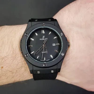 Новые часы Hublot из оранжевого сапфирового стекла